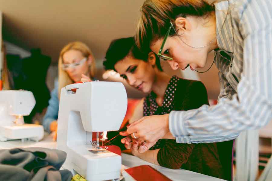 یادگیری حضوری خیاطی